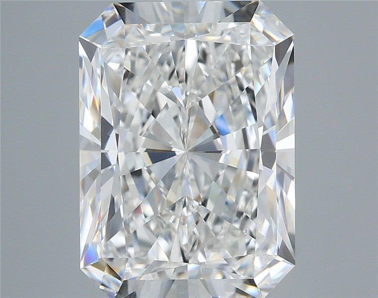 5.59 ct. radiant Lab Grown Diamond front image