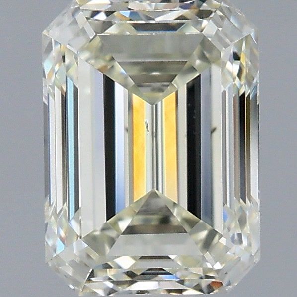 1.90ct Emerald diamond