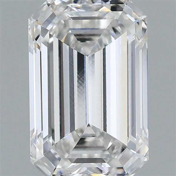 1.70 ct Emerald diamond