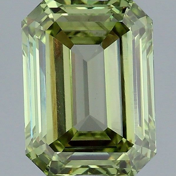 1.52 ct Emerald diamond
