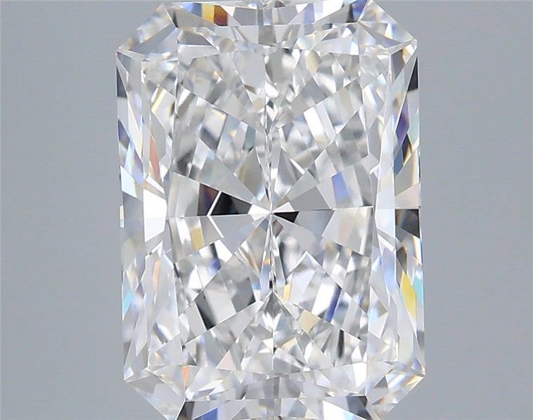 4.04 ct. radiant Lab Grown Diamond front image
