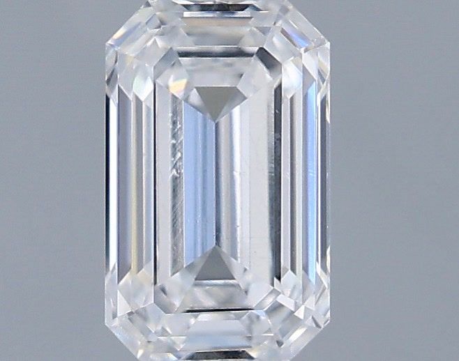 0.90 ct. emerald Lab Grown Diamond front image