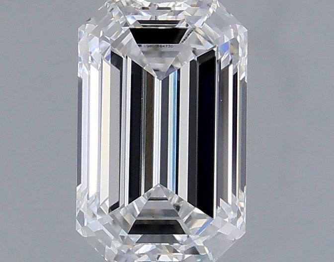 0.92 ct. emerald Lab Grown Diamond front image