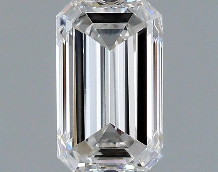 0.97 ct. emerald Lab Grown Diamond front image