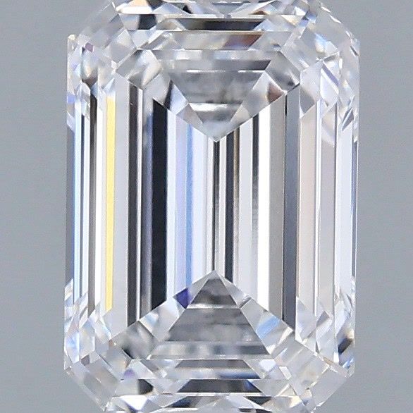 1.53 ct. emerald Lab Grown Diamond front image