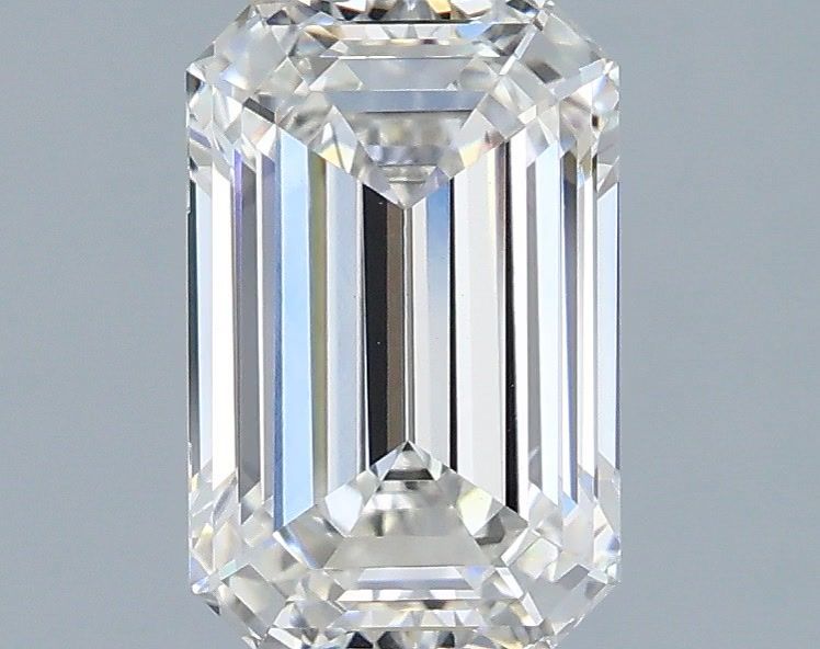 2.09 ct Emerald diamond