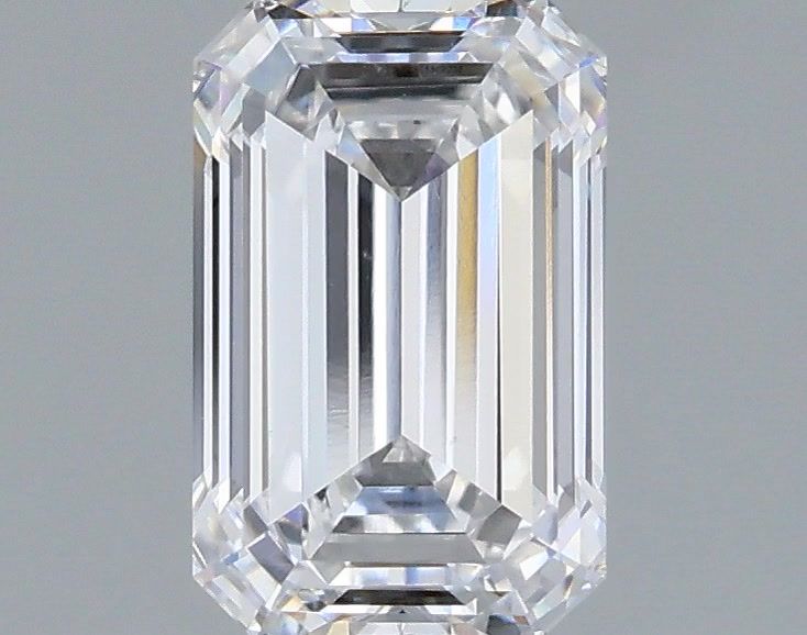 1.43 ct. emerald Lab Grown Diamond front image