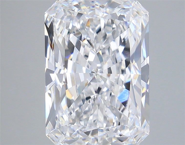 4.15 ct. radiant Lab Grown Diamond front image