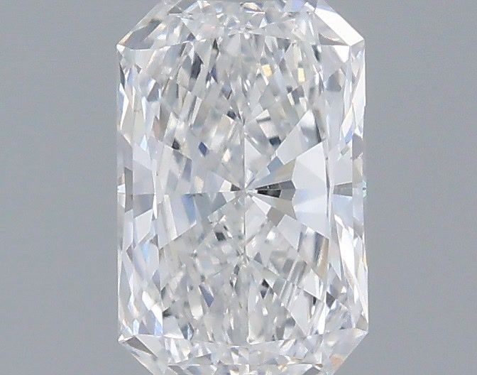 0.47 ct lab-grown Radiant Diamond
