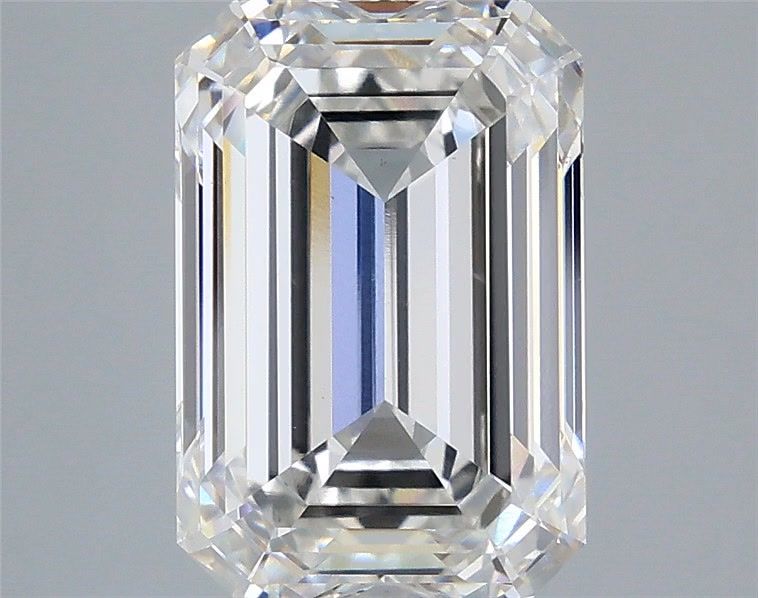 4.92 ct. emerald Lab Grown Diamond front image