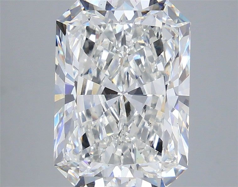 5.04 ct. radiant Lab Grown Diamond front image