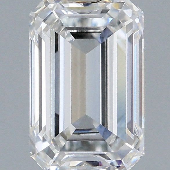 1.05 ct. emerald Lab Grown Diamond front image