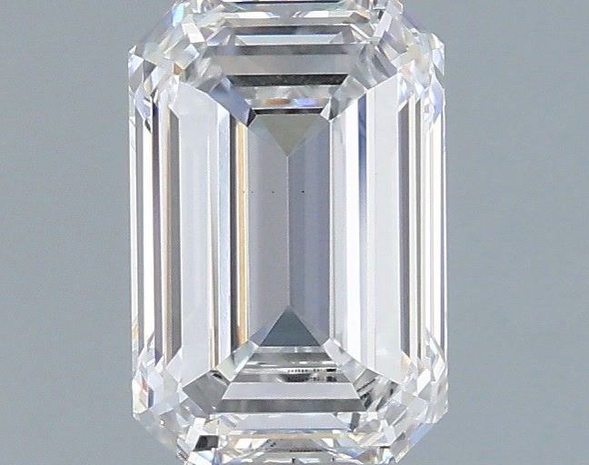 1.35 ct. emerald Lab Grown Diamond front image