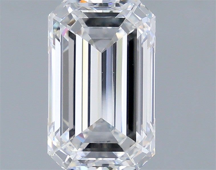 2.56 ct. emerald Lab Grown Diamond front image