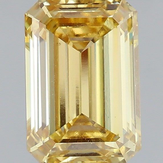 2.01 ct Emerald diamond
