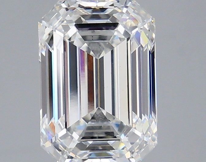 2.54 ct. emerald Lab Grown Diamond front image