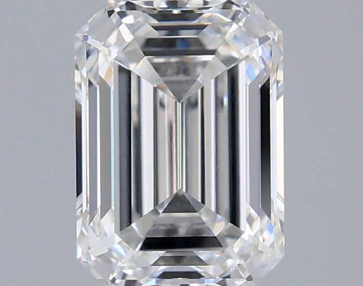 1.53 ct. emerald Lab Grown Diamond front image