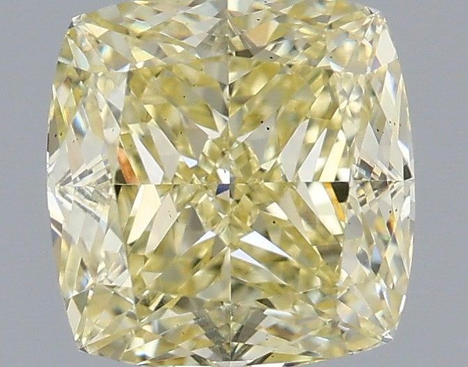 1.38 ct Cushion Modified diamond