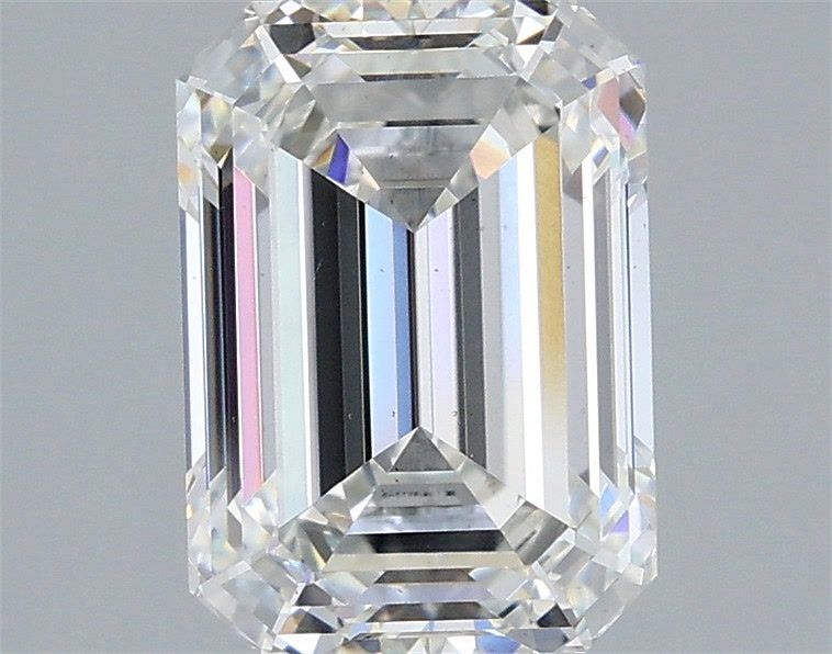 3.02 carat f VS2 EX Cut IGI emerald diamond