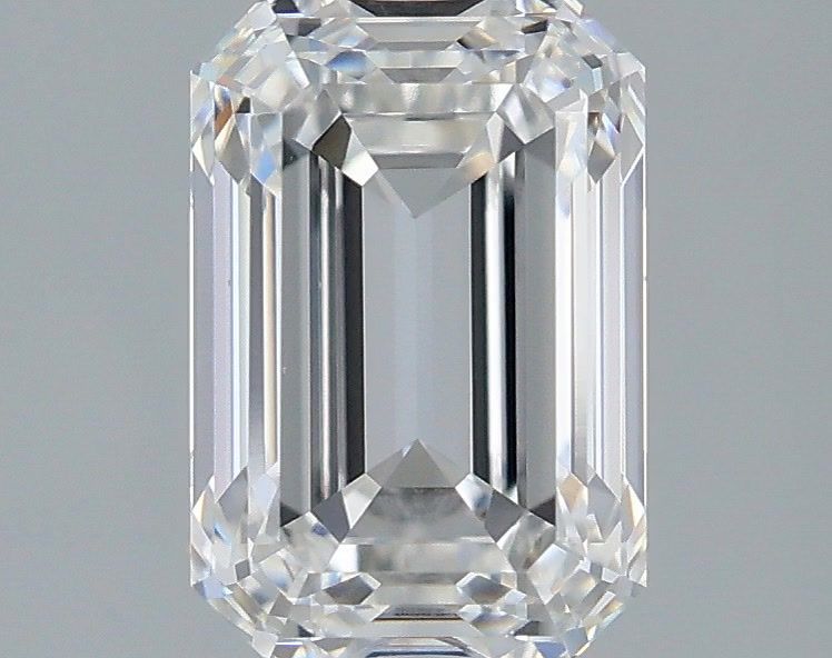 2.57 ct. emerald Lab Grown Diamond front image
