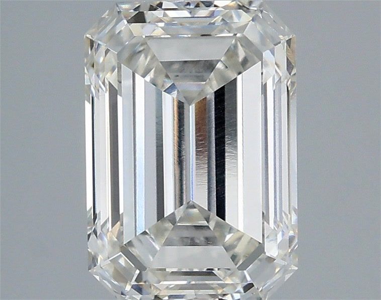 3.09 ct Emerald diamond