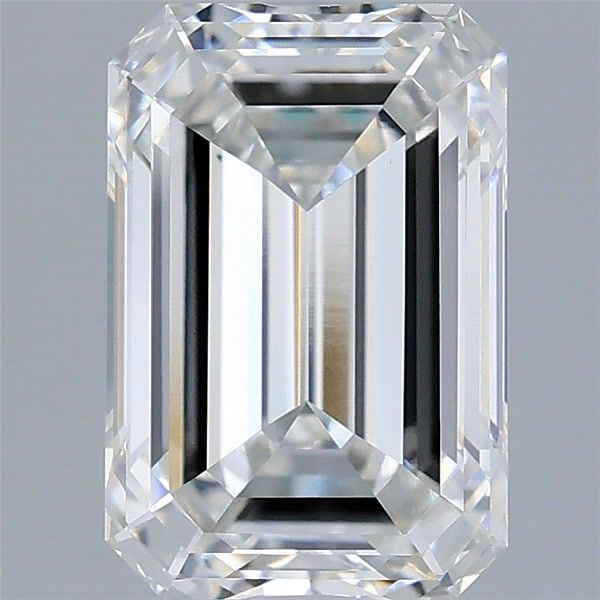 3.01 ct Emerald diamond
