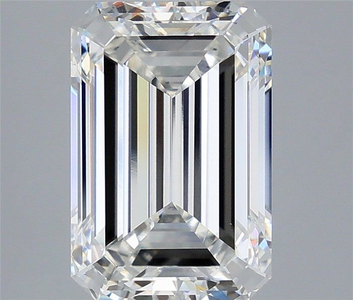 4.52 ct. emerald Lab Grown Diamond front image