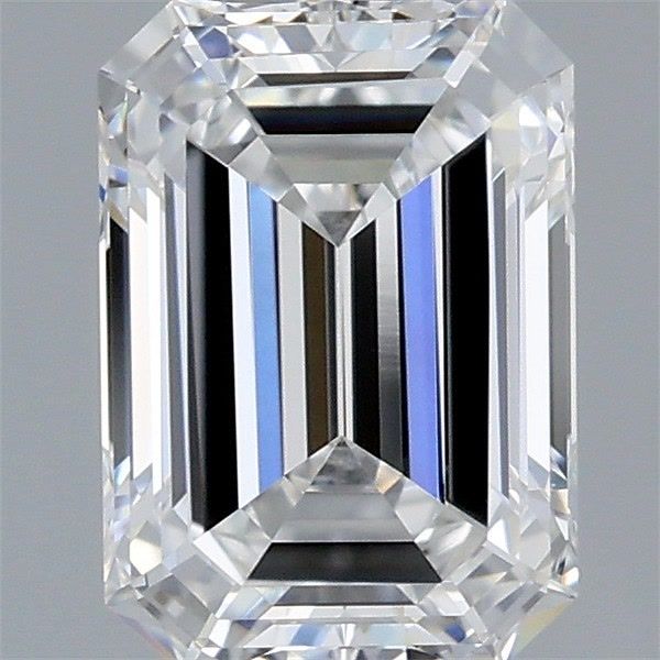 1.07 ct. emerald Lab Grown Diamond front image