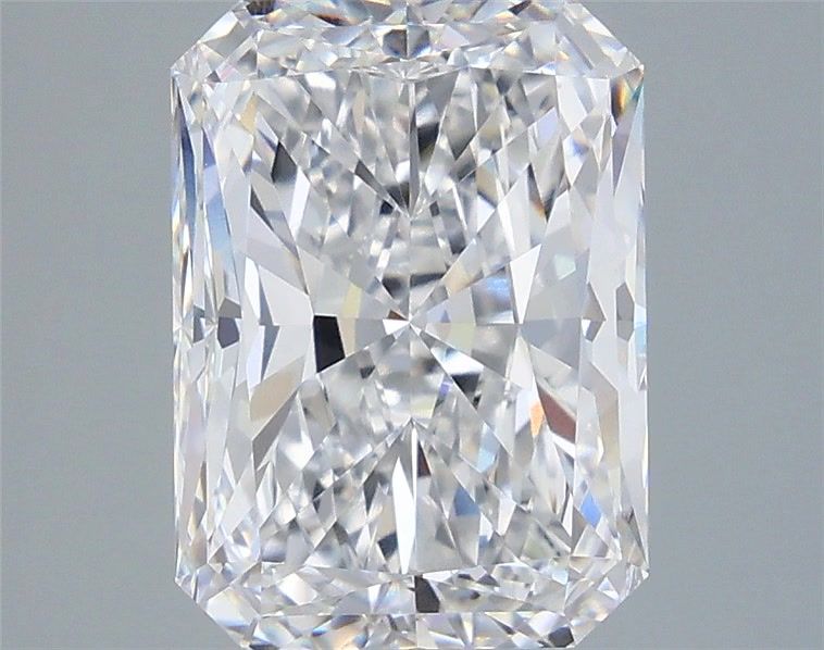 5.00 ct. radiant Lab Grown Diamond front image