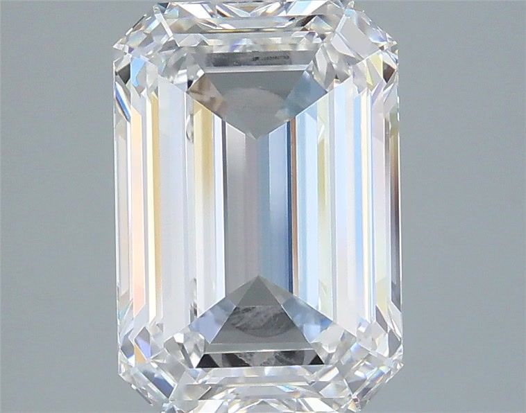 3.53 ct. emerald Lab Grown Diamond front image