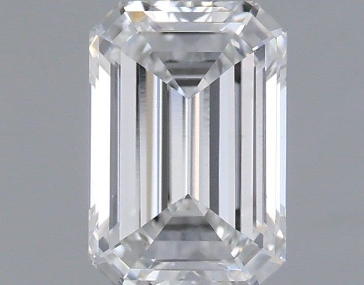 1.09 ct. emerald Lab Grown Diamond front image