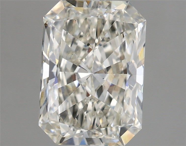 1.51 ct Radiant diamond