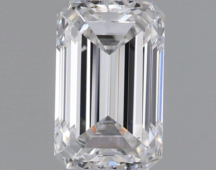 1.05 ct. emerald Lab Grown Diamond front image