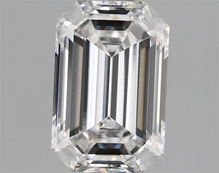 1.65 ct. emerald Lab Grown Diamond front image