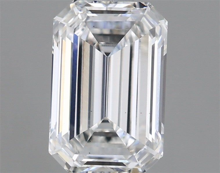 1.04 ct. emerald Lab Grown Diamond front image