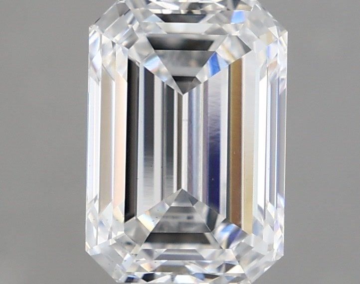 1.54 ct. emerald Lab Grown Diamond front image