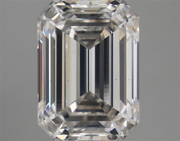 3.02 ct Emerald diamond