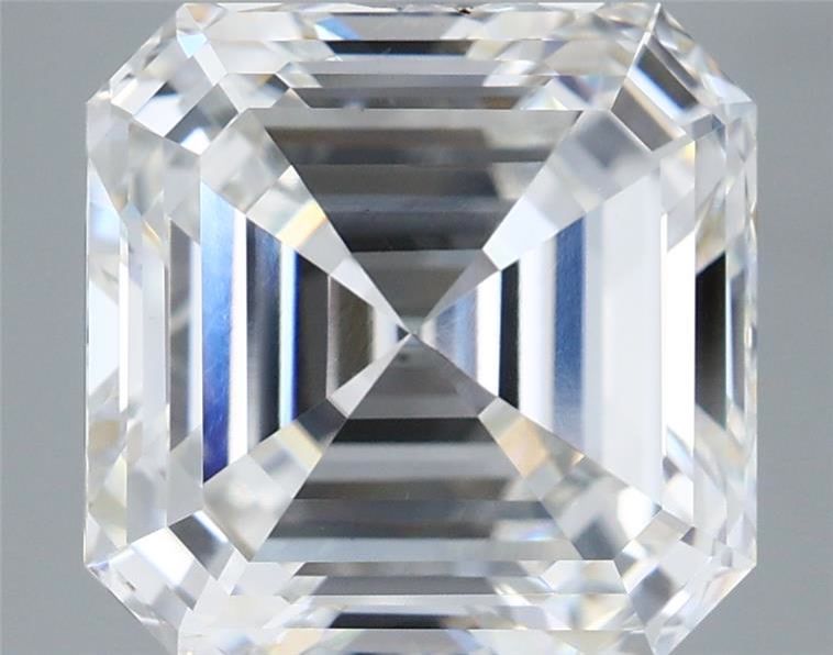 5.1 ct lab-grown Square emerald Diamond